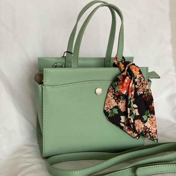 steve madden green purse